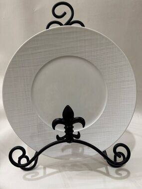 Bernardaud Organza France Porcelain White Textured Dinner Plate 10 1/2 In Round